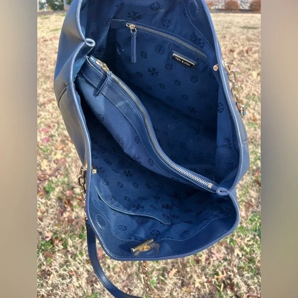 Tory Burch Tote - Picture 8 of 10